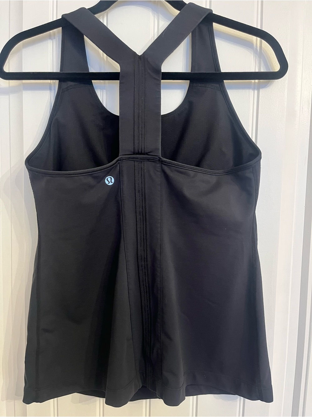lululemon athletica Black Racerback Tank Top - Size 10